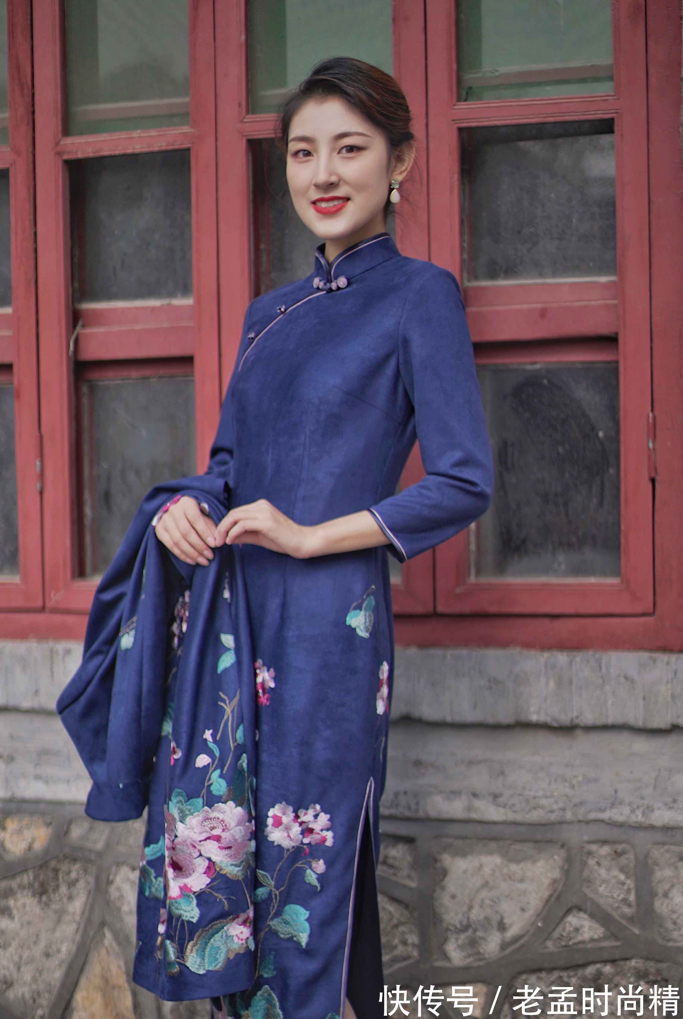 日常穿搭|谁说旗袍不能日常穿搭?这款让你惊艳整个冬季