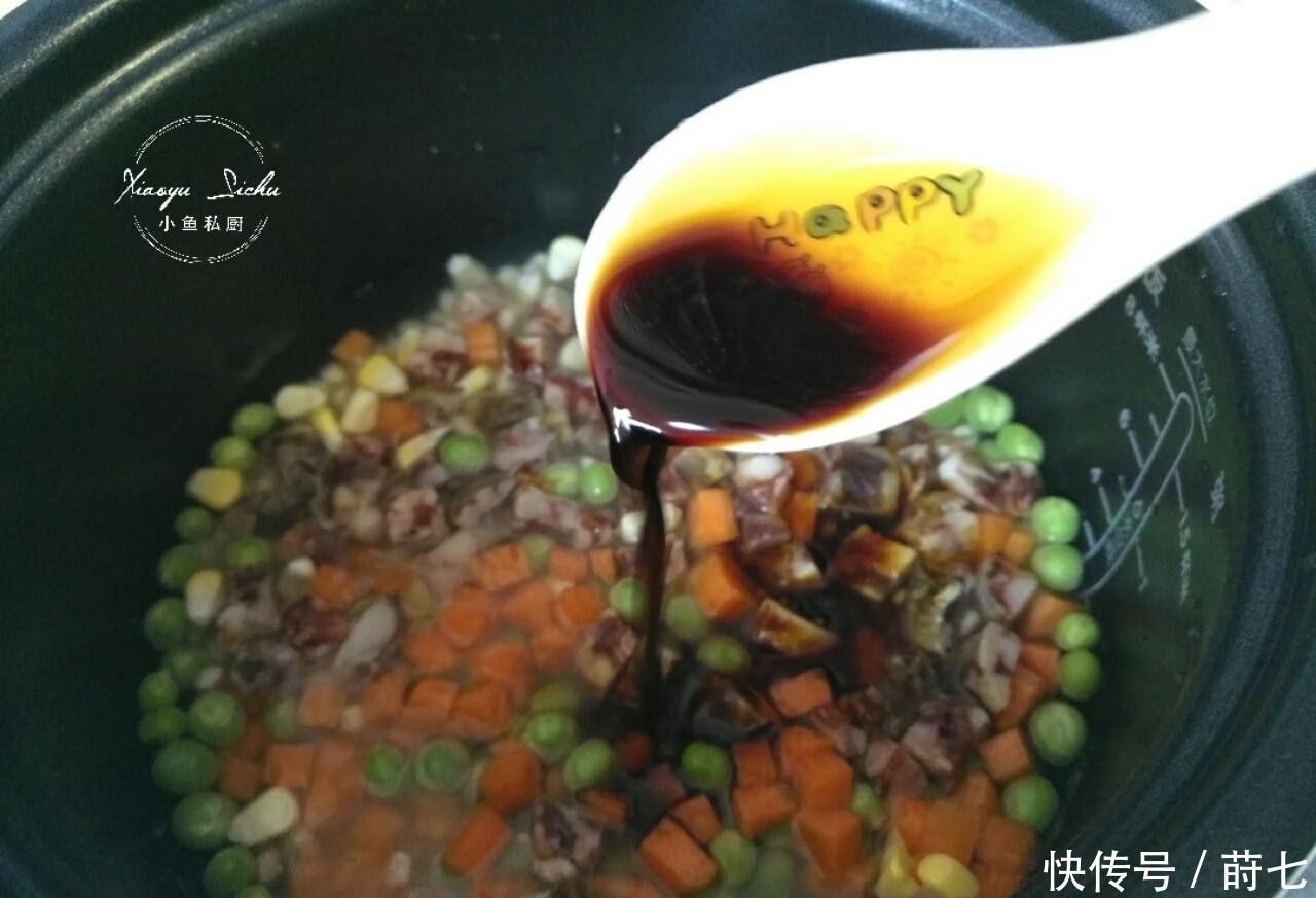 饭菜|特适合懒人的腊肠焖饭,饭菜一锅出,简单到只要你会煮米饭