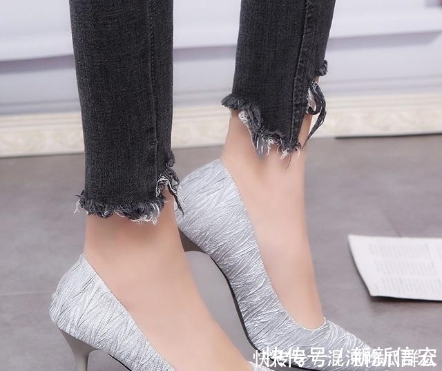 性感|高跟鞋是女人的挚爱,十款时尚尖头小高跟,气质百搭超时尚