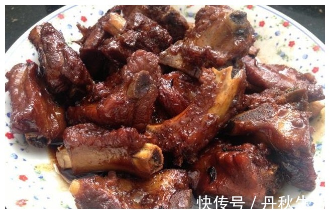 焯水|排骨不管怎么吃，切记不要再焯水，换成这2步，排骨软烂无腥味
