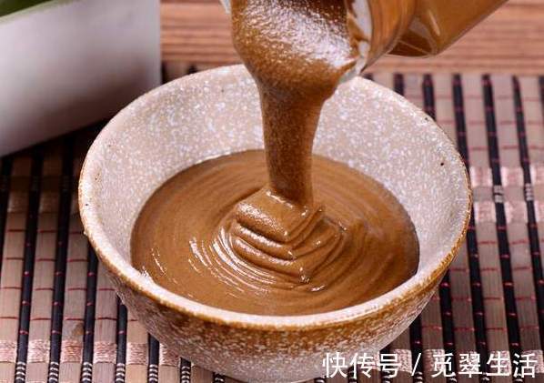 芝麻酱调稀,用水还是用油分享2种正确方法,丝滑细腻味道香