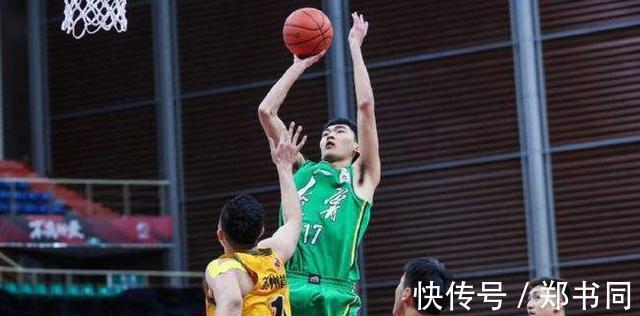 诗岩|辽宁送出潜力内线,球迷却皆大欢喜,他能成为下一个高诗岩?