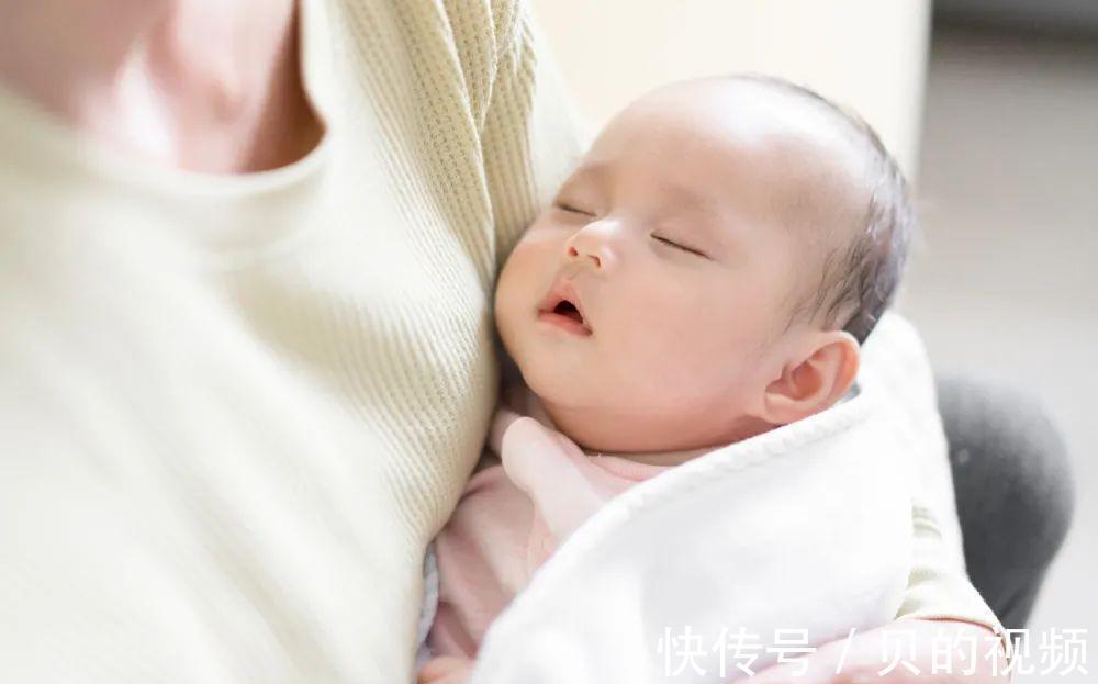 暖奶器|喂夜奶时,再困也不要干这3件事,对宝宝伤害很大!