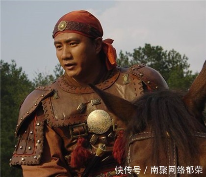 深夜|朱元璋深夜批阅奏折，宫女送来一碗粥，朱元璋却大怒立刻将其处死