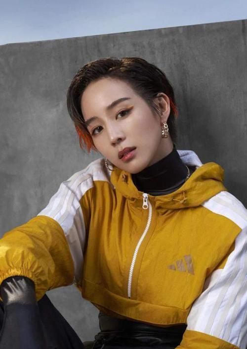 女生脸上有这3个“特征”，就剪掉你的长发吧！短发才更适合你