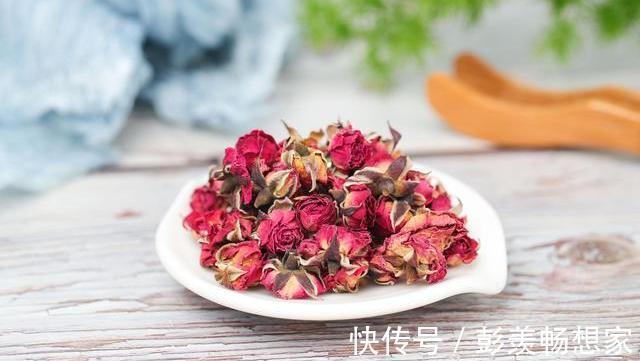 肝毒|蒲公英和它很“般配”，坚持泡水喝，排肝毒降肝火，皮肤也变好了