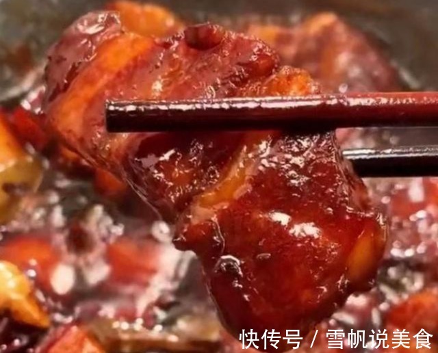 做红烧肉,掌握3个窍门,出锅后香味浓郁,色泽红亮,软糯不柴