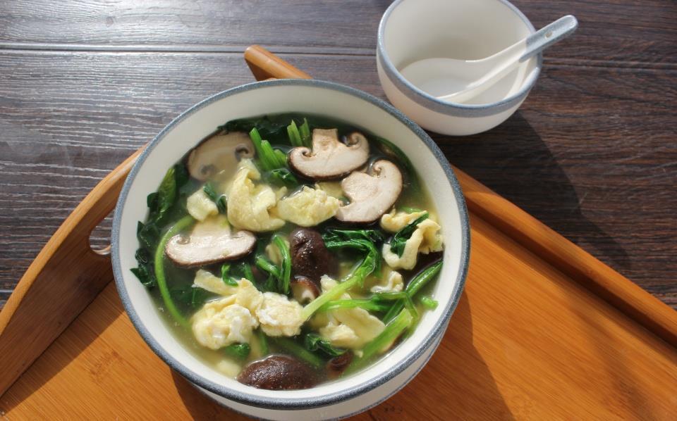 脾胃|三伏天喝汤最养人,多给家人煮这几道汤,清热去火,常喝对脾胃好