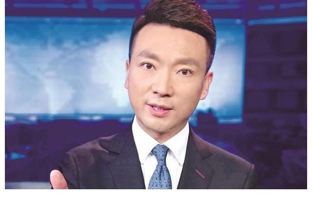 2022央视主持人大赛官宣，撒贝宁朱广权送上祝福，董卿为何不出席