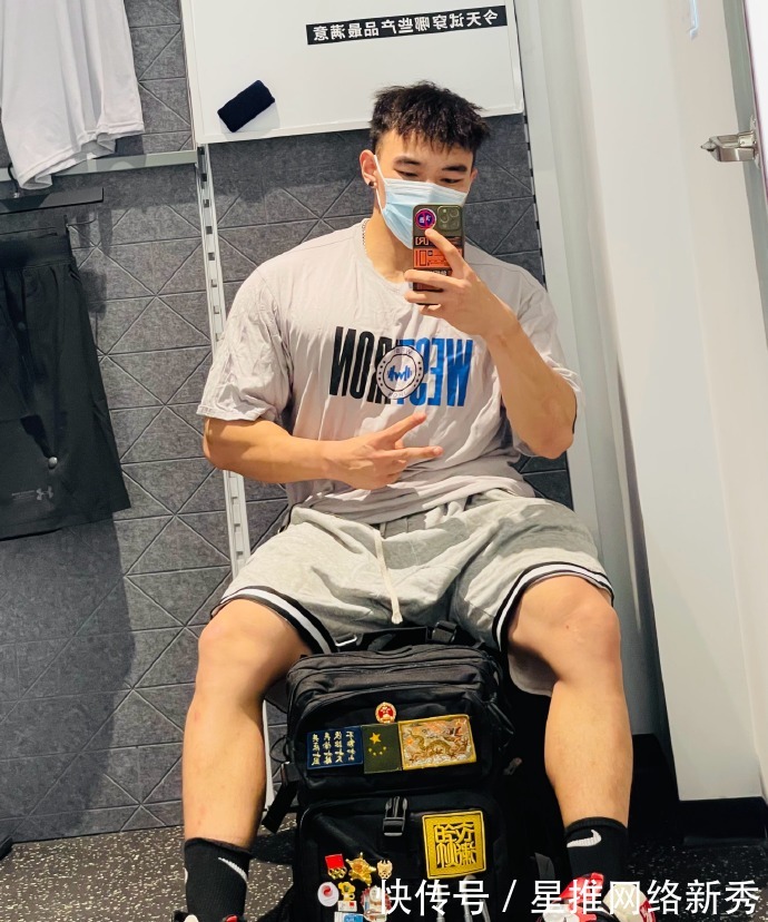 身高|身高不够肌肉来凑,擅长力量训练,拥有高耸入云的迷人斜方肌!