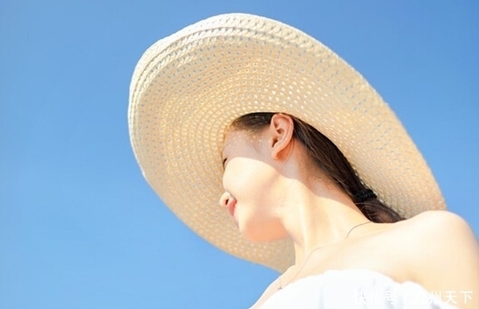 食物|这5种天然“防晒”食物，女人早晚吃一吃，比防晒霜实惠