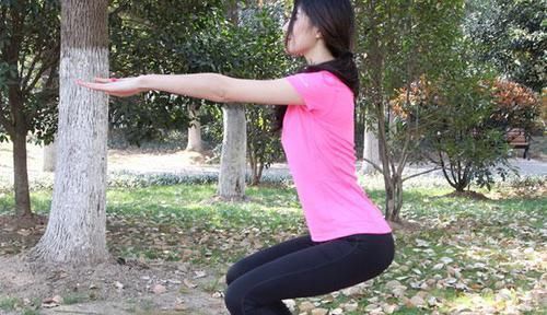 动作|被称为“动作之王”的深蹲,真的了解吗做完后,男女收获了啥