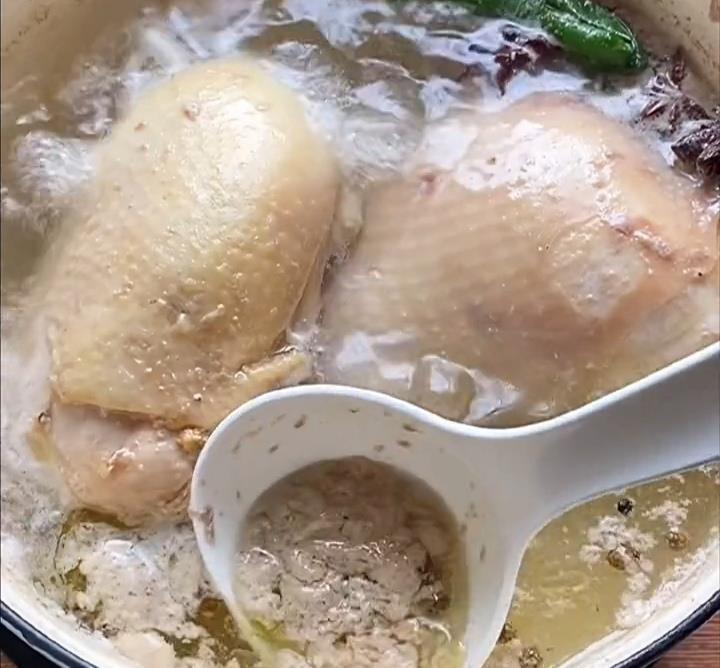 春天吃鸡,最爱的做法,麻辣鲜香,越吃越香,孩子们好喜欢