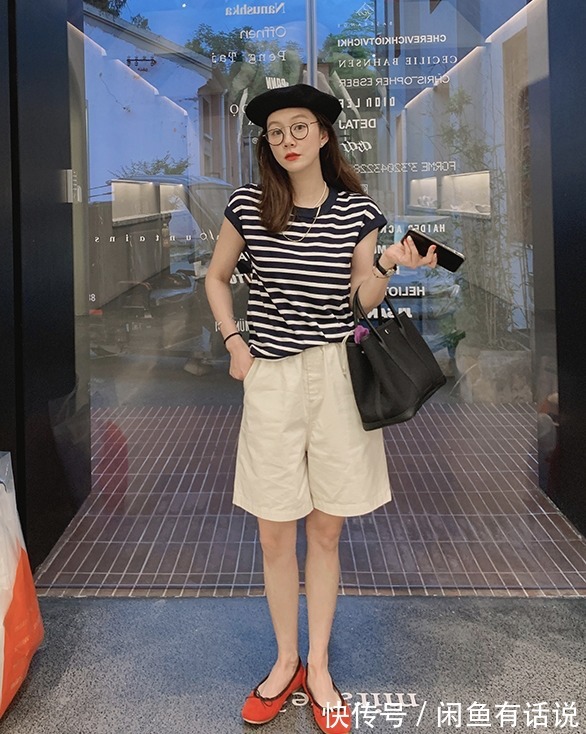 身材|颜值不高身材微胖,37岁阿姨却穿出时髦的少女感,每套都值得借鉴