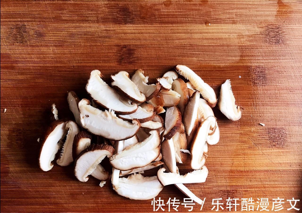 一个人|一个人的米饭料理，自己在家做，每一口都是营养
