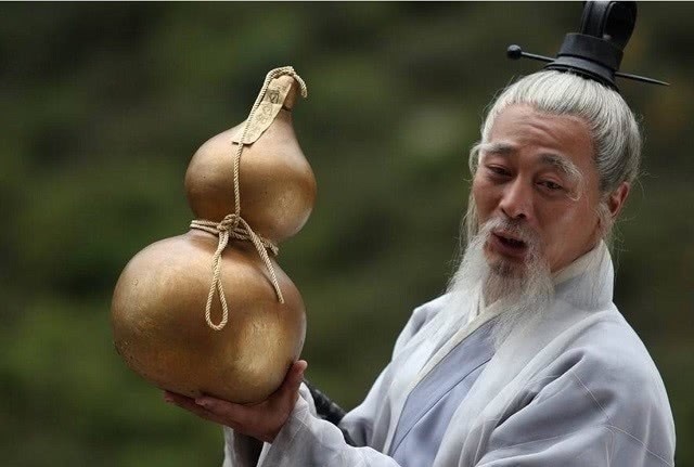 菩提祖师&孙悟空下山后,菩提祖师一直在他身边不过是换成了这个身份