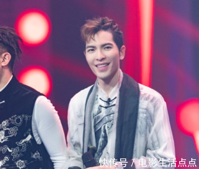 張真源|《夏日少年派》開盲盒,蕭敬騰驚喜現(xiàn)身,浮夸演技大比拼?