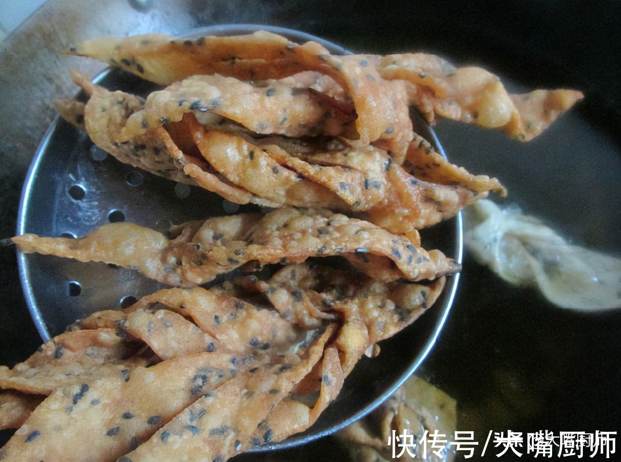 好吃|奶奶炸麻叶、麻花的老手艺,配方用了几十年,营养好吃,建议收藏