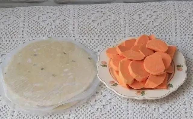 红薯这做法火了，香甜酥脆，咬一口酥掉渣，3分钟学会！