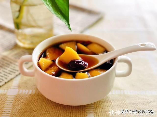 春季防燥多喝汤,这汤甘甜又滋润,常喝皮肤好,胜敷10张面膜