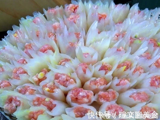 年夜饭必备的“花开富贵”，简单好做，寓意好颜值高，待客倍有面