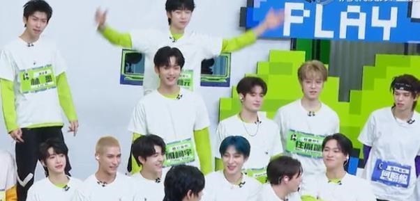 劉宇被高位圈排擠,玩游戲全圍著“太子”,他的表情再也裝不下去