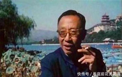 溥仪|末代皇帝溥仪的长辫子去哪了现在每天都有上万人参观!