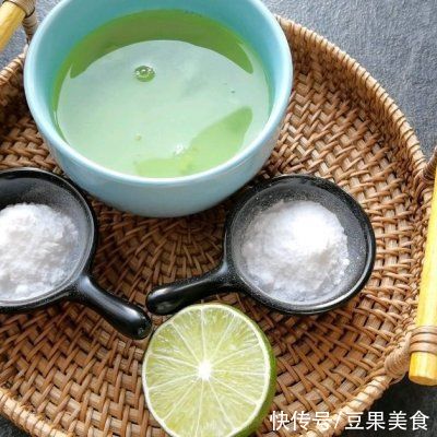 老妈|老妈做的黄桃奶油舒芙蕾，怎么吃都不腻