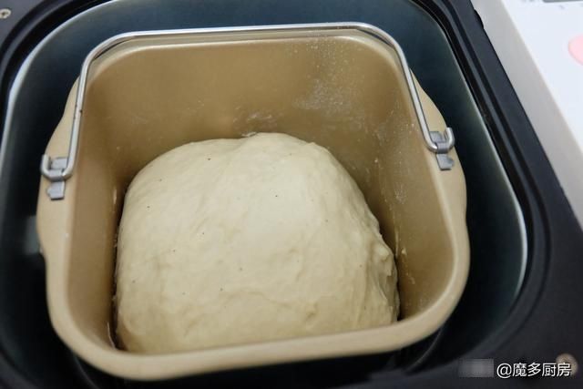 全职妈妈会生活，一杯豆浆也能做出美味面包，好吃好做又健康