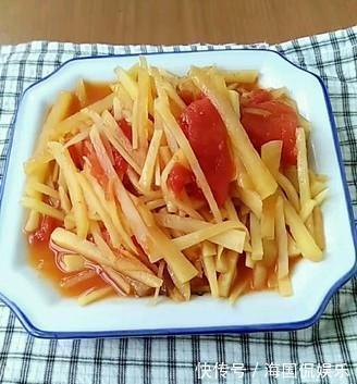 番茄土豆丝|它是“碱性食物”,女人常吃,嘴巴不臭,头发乌黑,皮肤也嫩了