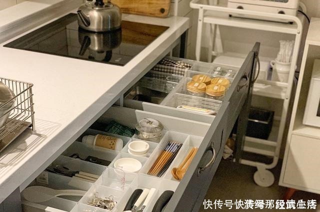 厨房|看了她家的厨房收纳场景,我甘拜下风!学会了你也是收纳“王者”!