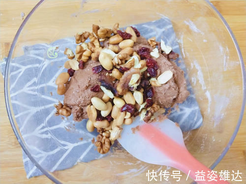 可可粉|零食这样做,太简单了,无油更健康,咬一口嘎嘣脆,也能当早餐