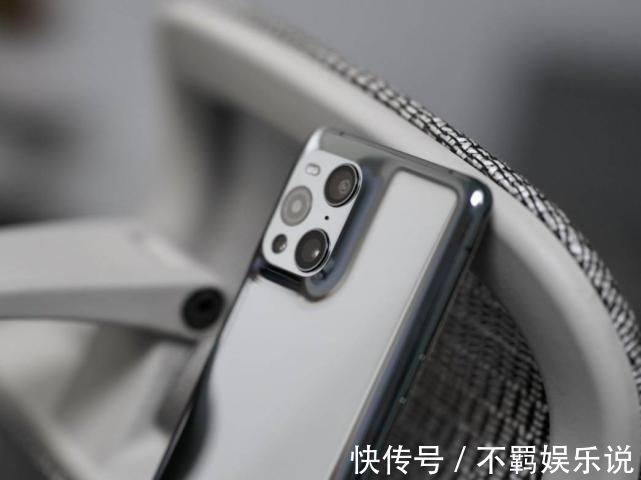 oppo|国产手机“大众脸”：老司机分不清，环形山设计竟意外真香