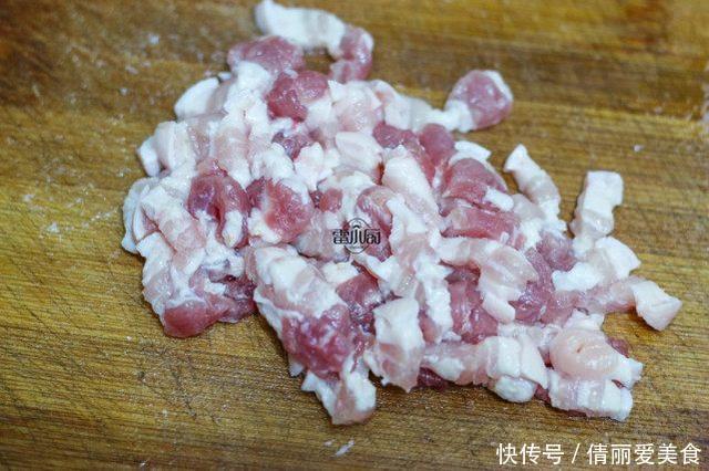 茼蒿茎|这个菜貌不惊人,却营养丰富,可惜很多人冷落了它!