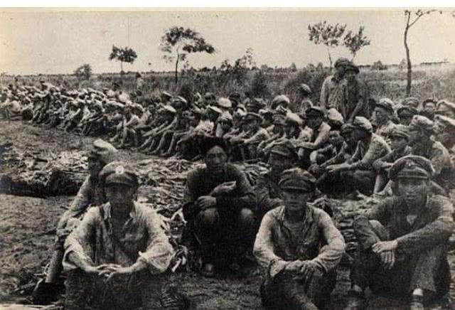 师团|8位中队长战败、师团长成手下败将,天皇错愕:中国啥军队这么牛