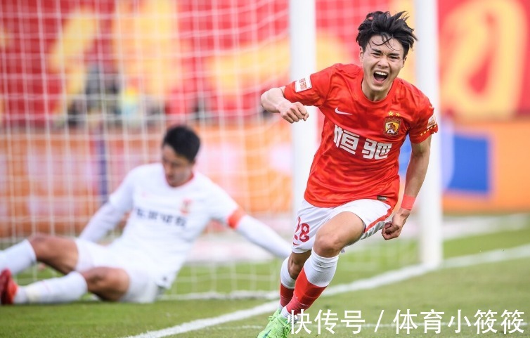 广州恒大|不退出了!张琳艳一战成名,“踢醒”广州恒大,谭凯元、凌杰助力
