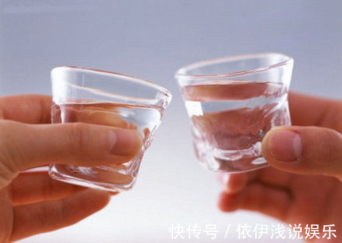 人的一生|早上喝酒和晚上喝酒，哪一種更傷害身體？多數人并不清楚