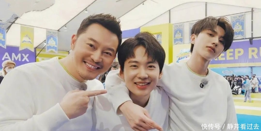 暗示性 楊穎經(jīng)紀(jì)人疑似內(nèi)涵跑男,節(jié)目導(dǎo)演清空微博,可嘆一代新人換舊人