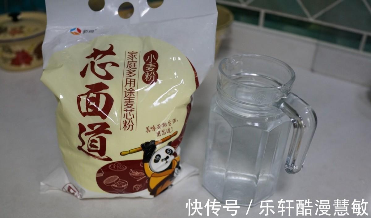 生煎包|生煎包外焦里嫩,汤汁丰富,一口享受,两口美味