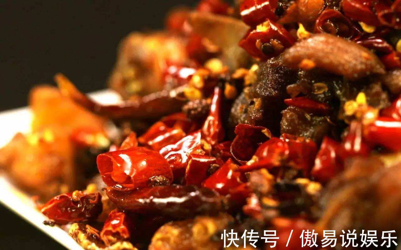 辣子鸡怎样做好吃川菜老师傅不小心说漏嘴,只要记住一点即可