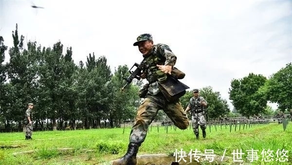 潮鞋 “鞋控”福利!这款限量版潮鞋值得“种草”!