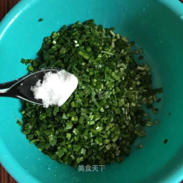  淀粉适量|香干炒肉最美味的做法，你一定要学会！做法简单，好吃又下饭