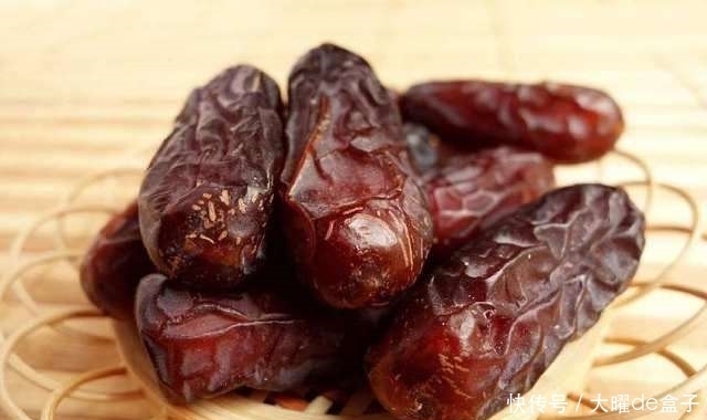 健康|女性晚上当零食吃一把，一个月下来，肠胃更健康、气色更红润
