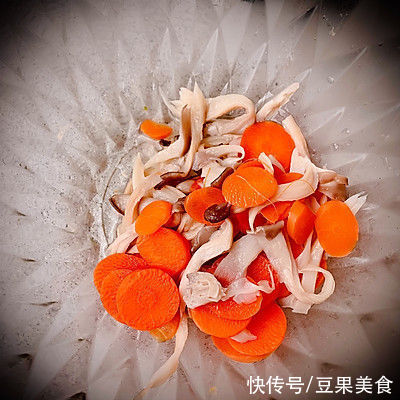 平菇|「减肥菜谱」平菇炒胡萝卜