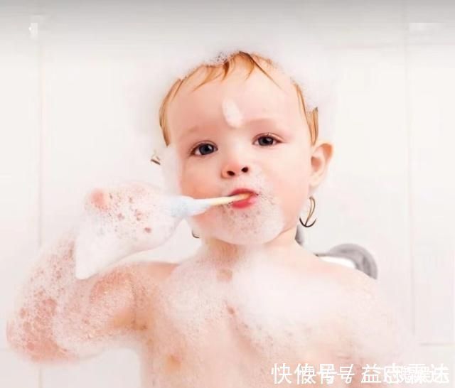 窝沟封闭|为什么牙齿保健要从宝宝抓起家里有宝宝的要注意方法要选对