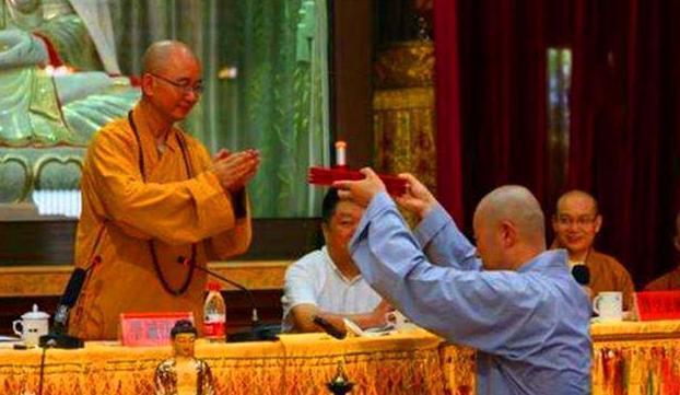 佛教$30位研究生放弃百万年薪,集体出家当和尚,现在过得怎样?