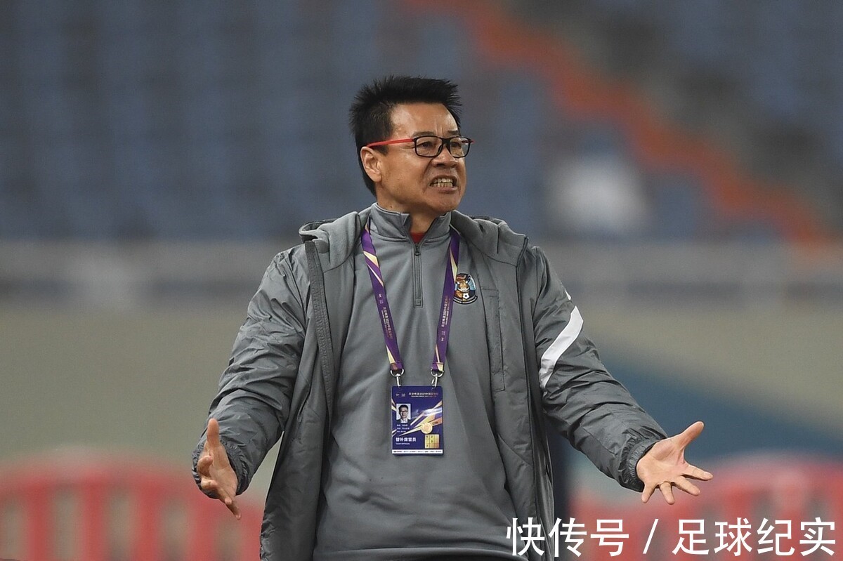 欠薪|好尷尬！青島外援只想賺錢，不想技術(shù)扶貧，球迷：我們是公益足球