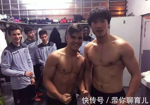 青岛队|4-1大胜!昔日留洋前锋收获中超首球,曾被评为世界60大新星