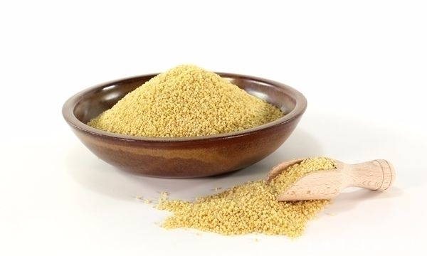 每天晚上喝小米粥,对我们的身体有何好处?文中说出答案