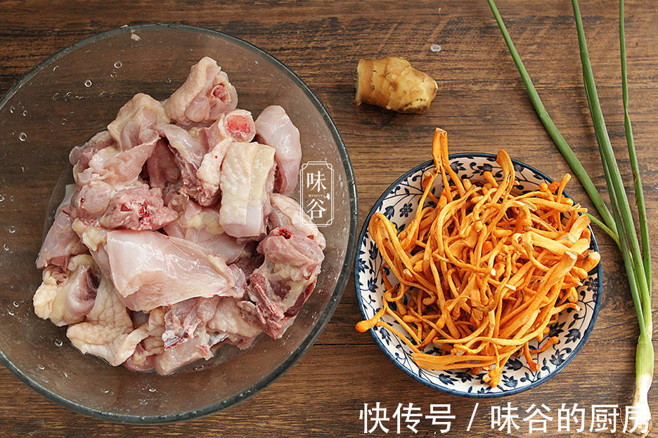 身体|“头伏吃只鸡,一年好身体”,加一物上锅一蒸,营养解馋不上火